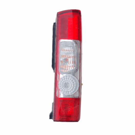 CALAVERA TRASERA RAM PROMASTER 2014-2020 DER