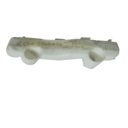 GUIA DELANTERA IZQUIERDA NP 300 2016-2022